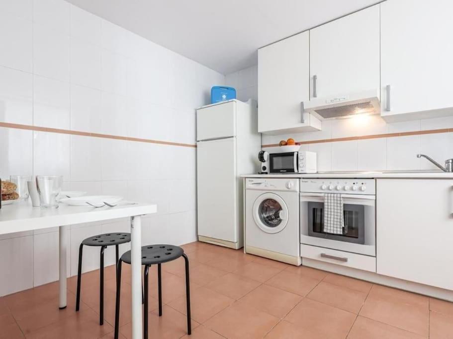 Alojamiento Con Piscina Y Parking En Sevilla La Algaba Ngoại thất bức ảnh
