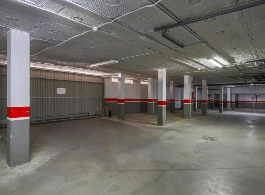 Alojamiento Con Piscina Y Parking En Sevilla La Algaba Ngoại thất bức ảnh